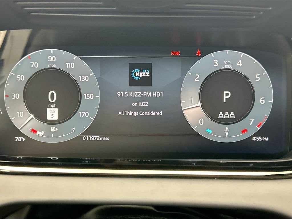 Certified 2025 Land Rover Range Rover Evoque S image 33