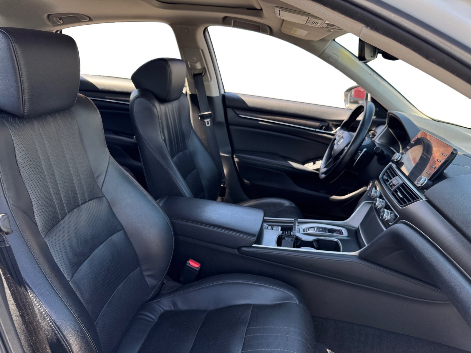 Used 2018 Honda Accord EX-L image 15