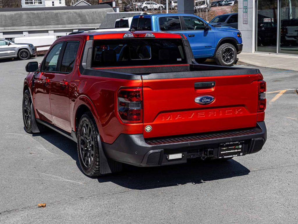 Used 2022 Ford Maverick Lariat w/ Lariat Luxury Package image 6