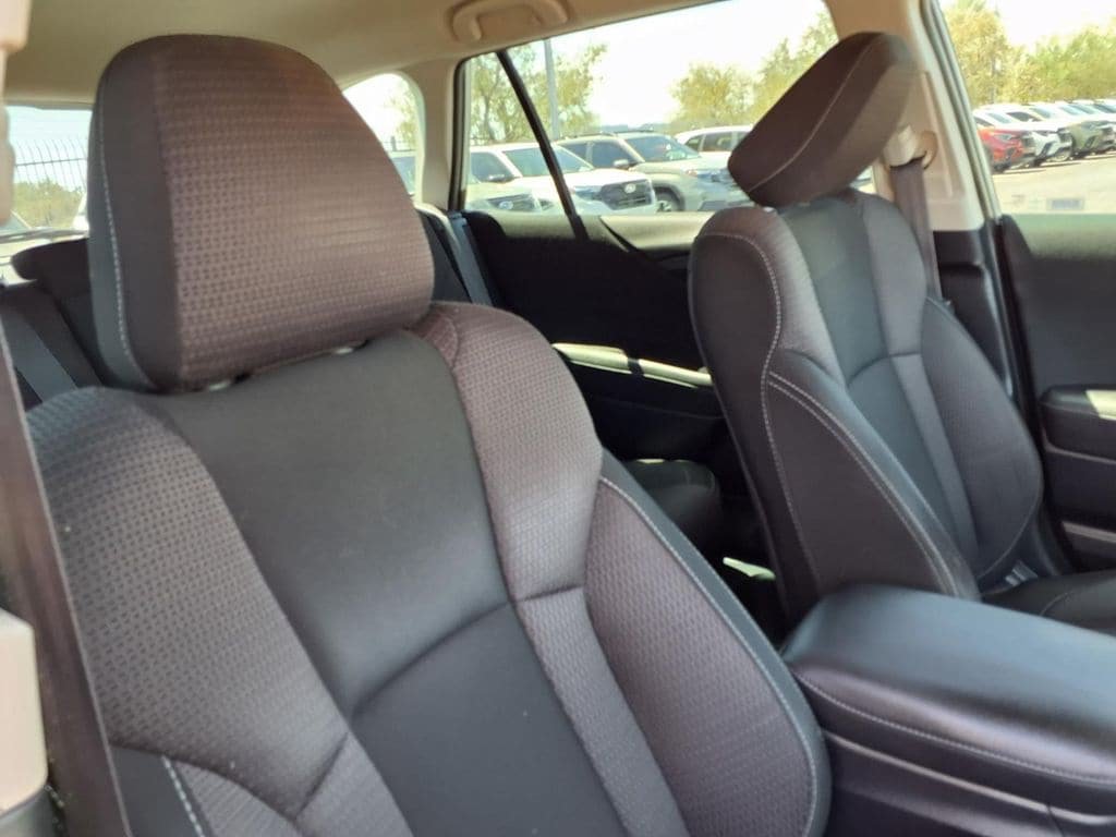 Used 2021 Subaru Outback AWD/4WD image 19
