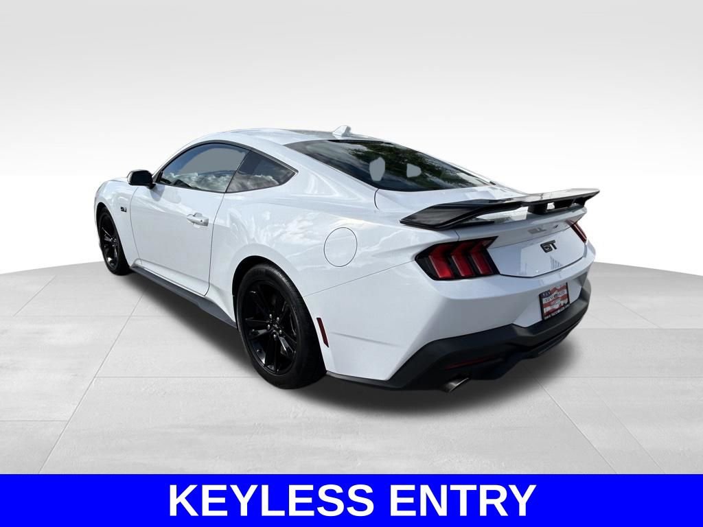 Used 2024 Ford Mustang GT image 7
