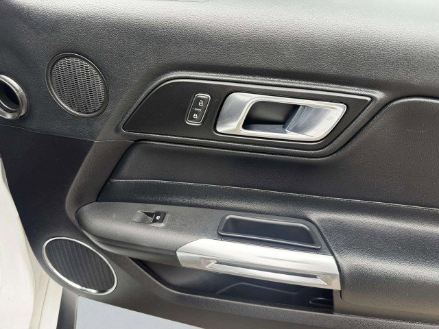 Used 2018 Ford Mustang Premium RWD image 38