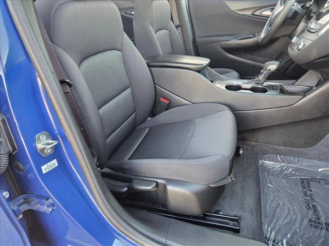 Used 2023 Chevrolet Malibu LT image 19