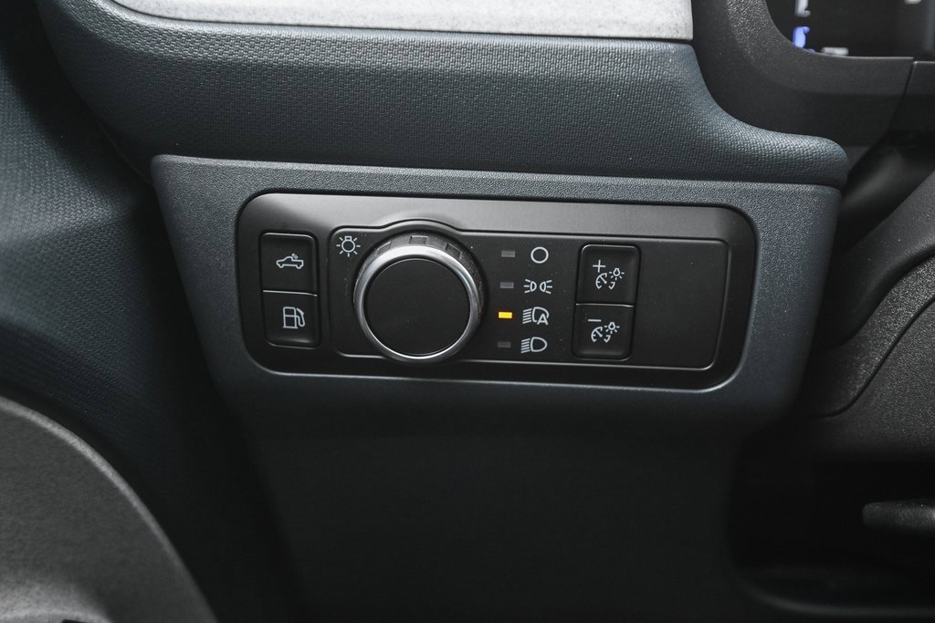 New 2025 Ford Maverick XLT image 34