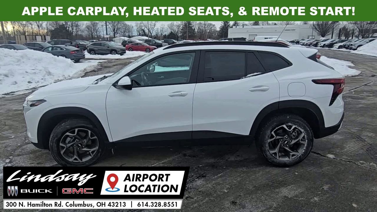 Used 2025 Chevrolet Trax LT w/ LT Convenience Package image 5