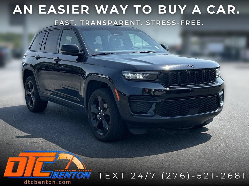 Used 2025 Jeep Grand Cherokee Altitude