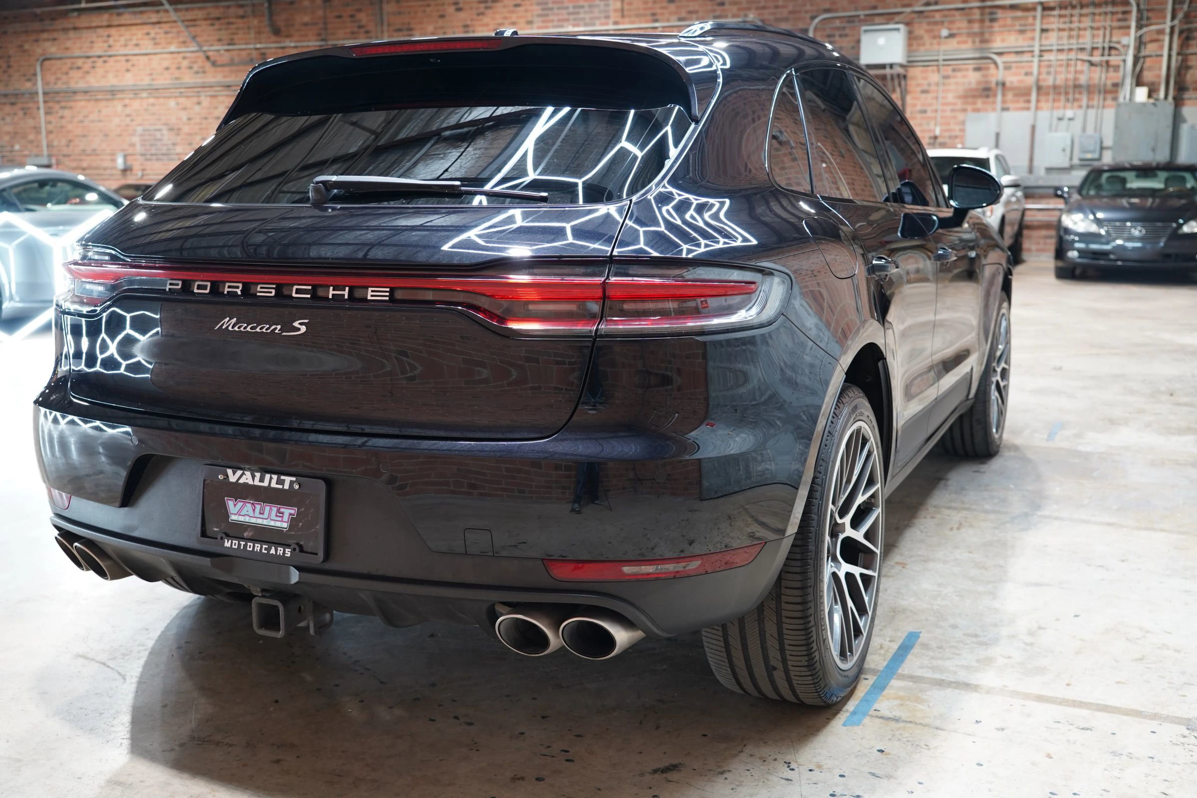 Used 2019 Porsche Macan S image 16