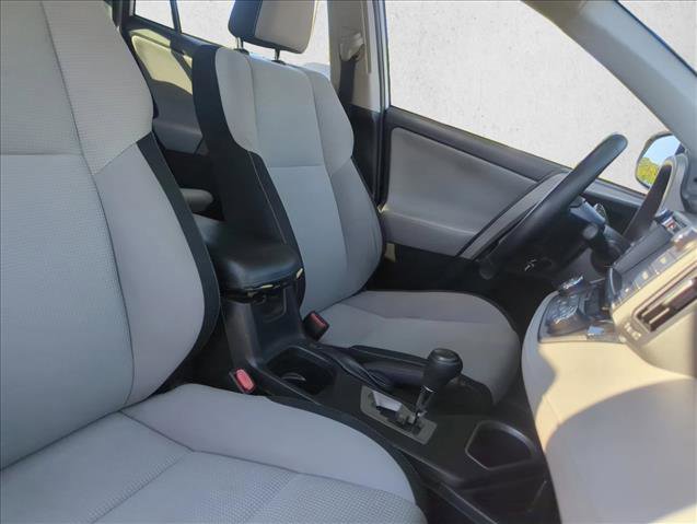 Used 2018 Toyota RAV4 XLE image 25