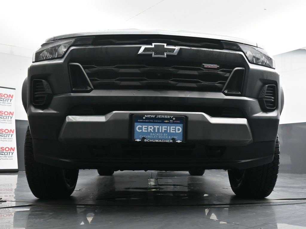Used 2023 Chevrolet Colorado Trail Boss w/ Technology Package image 31