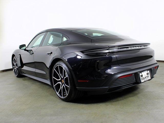New 2025 Porsche Taycan image 3