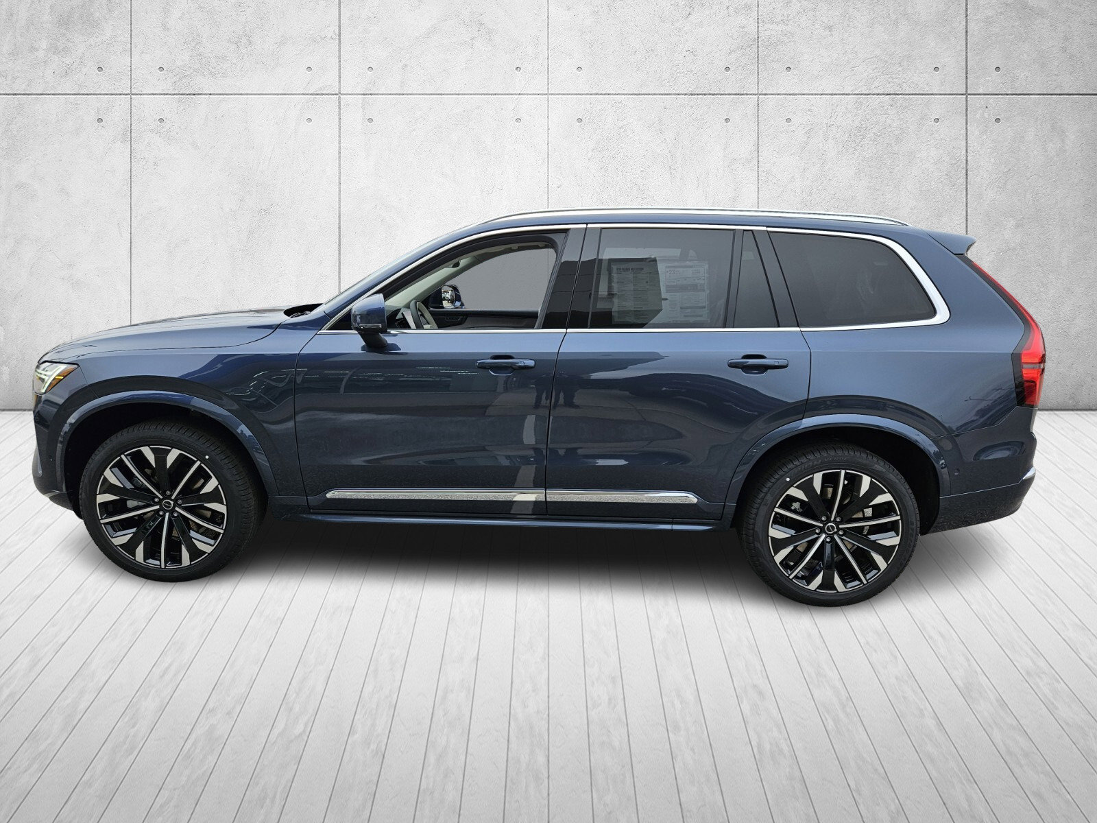 New 2026 Volvo XC90 B6 Ultra w/ Protection Package AWD/4WD image 4
