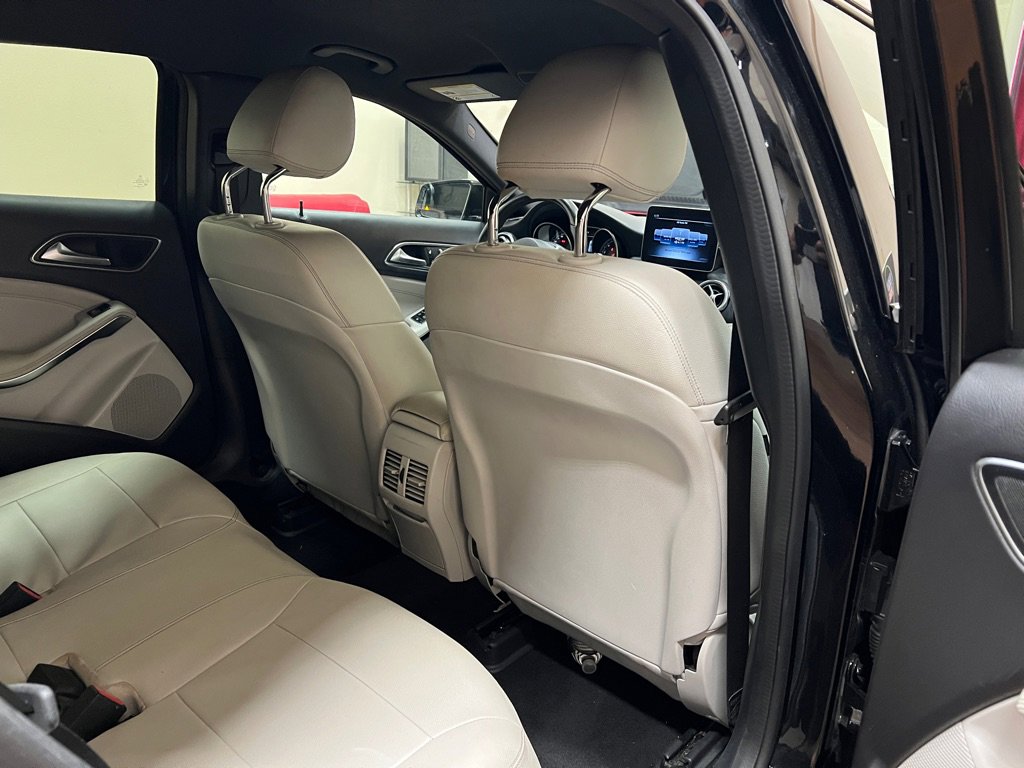 Used 2020 Mercedes-Benz GLA 250 image 31