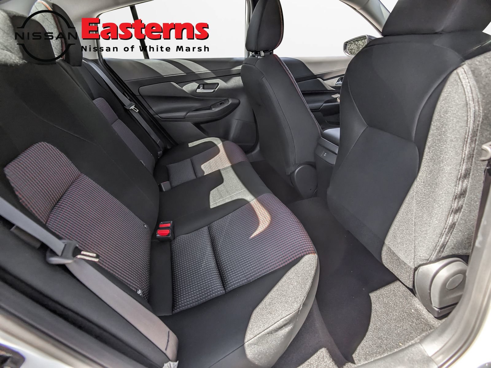 New 2027 Nissan Sentra SR w/ Floor Mat Package FWD image 21