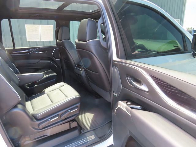 Used 2022 Cadillac Escalade ESV Sport w/ Touring Package image 31