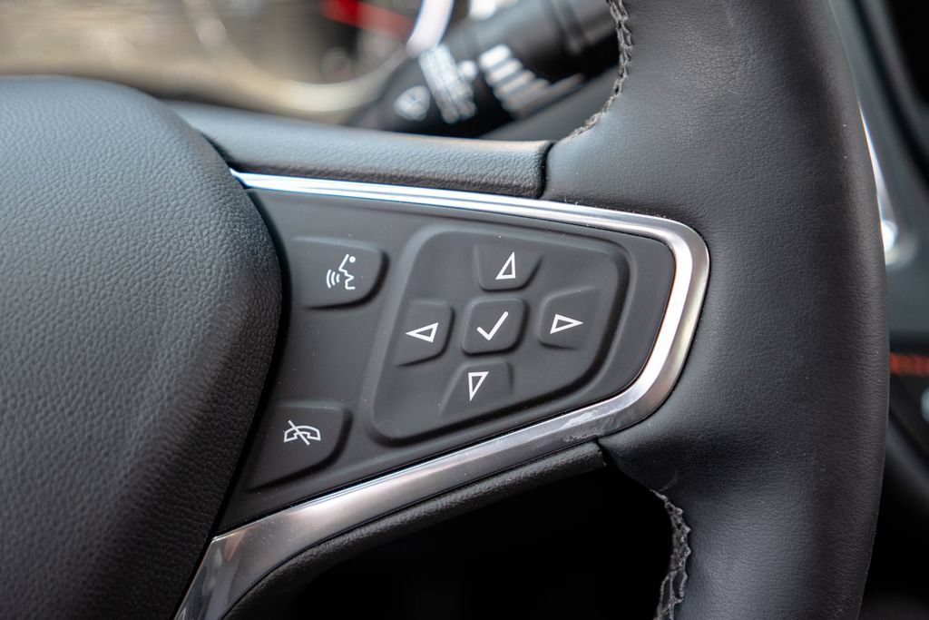Used 2023 Chevrolet Malibu LT w/ Midnight Edition FWD image 19