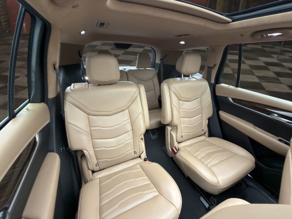 Certified 2021 Cadillac XT6 Premium Luxury w/ Platinum Package image 18