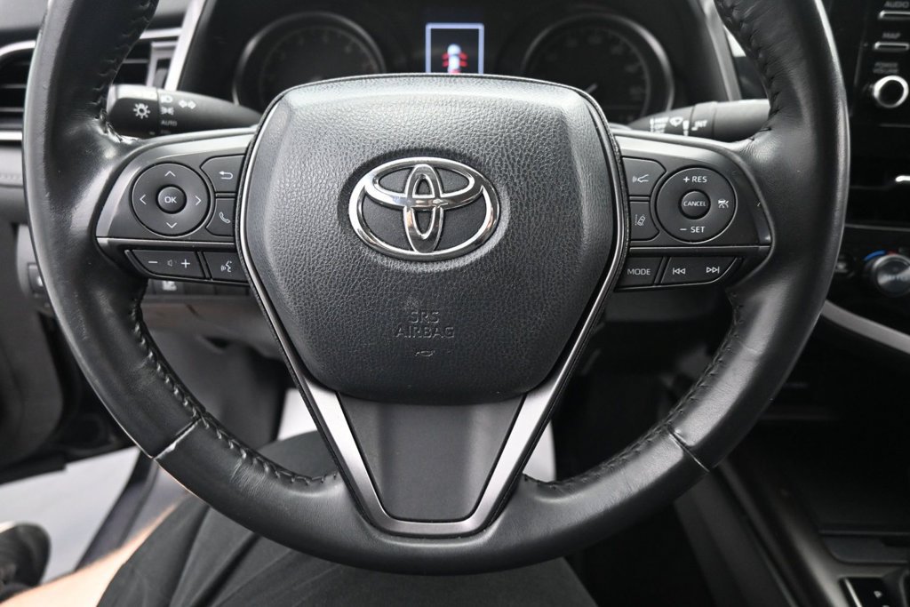Used 2024 Toyota Camry SE FWD image 18