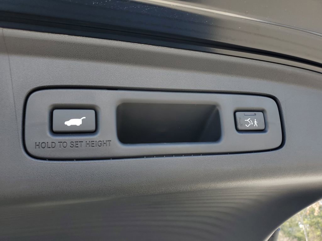 New 2026 Acura ADX Base image 10