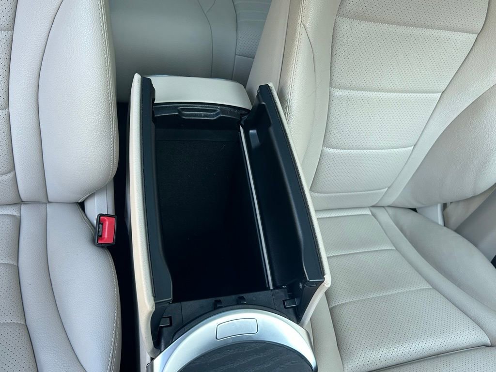 Used 2019 Mercedes-Benz GLC 300 4MATIC image 40