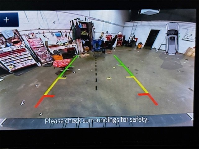 Used 2022 Ford Explorer XLT image 21
