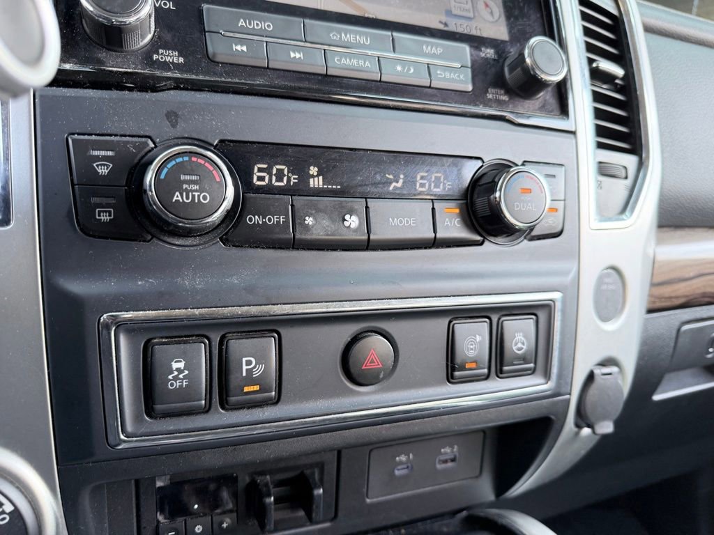 Used 2020 Nissan Titan SL w/ Moonroof Package image 22