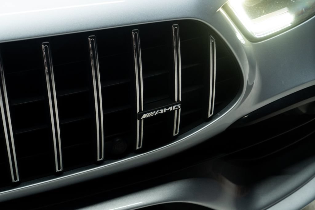 Used 2022 Mercedes-Benz AMG GT 43 image 5