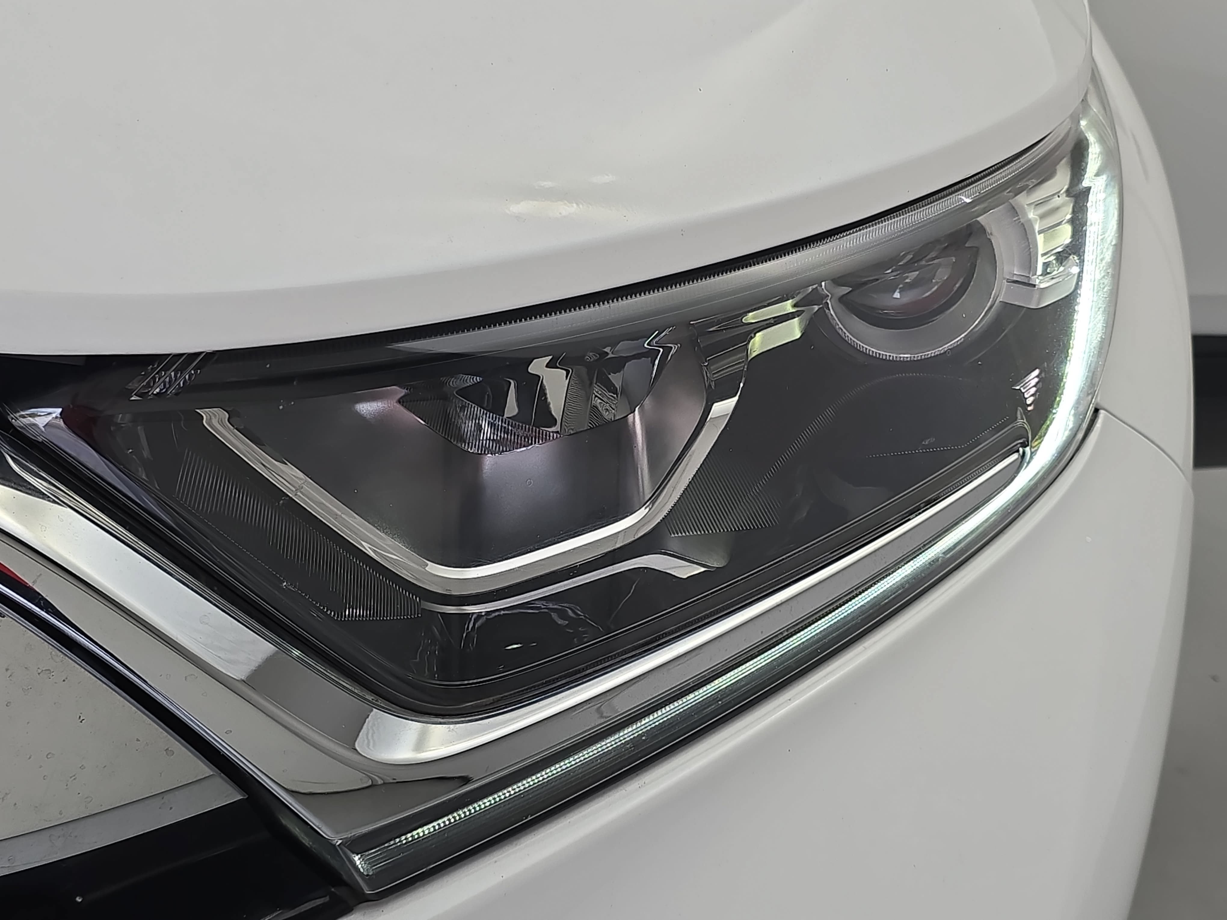 Used 2019 Honda CR-V LX image 29
