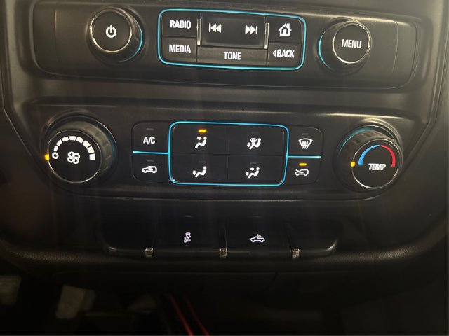 Used 2015 Chevrolet Silverado 2500 W/T AWD/4WD image 31