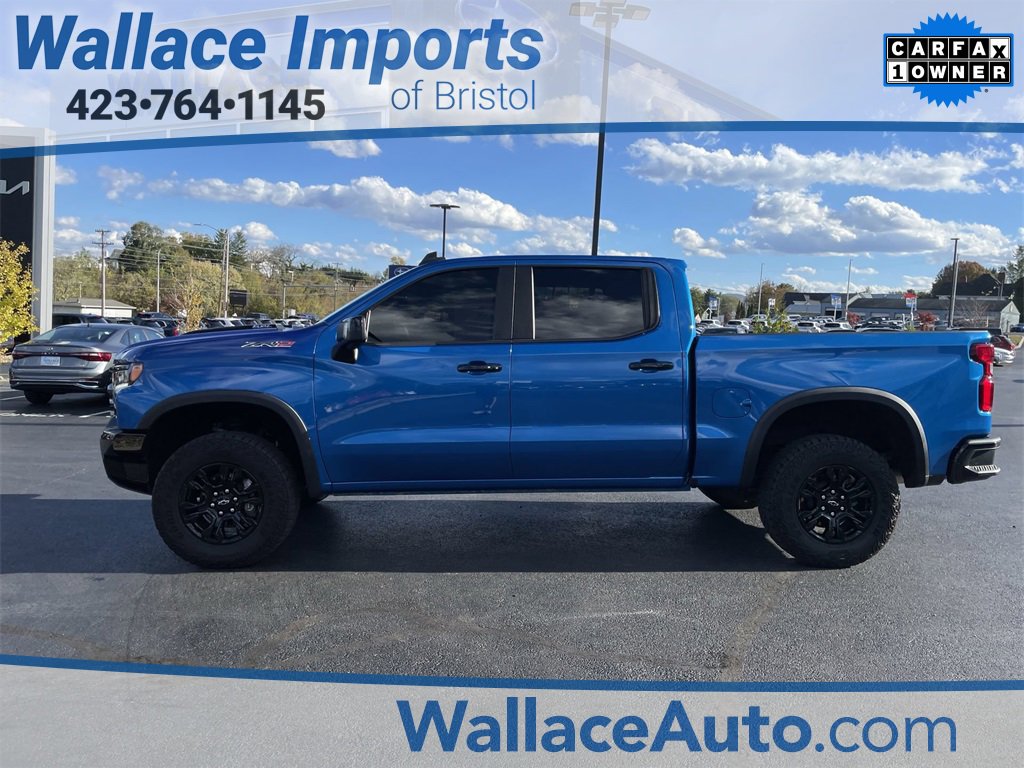 Used 2022 Chevrolet Silverado 1500 ZR2 w/ Technology Package image 3