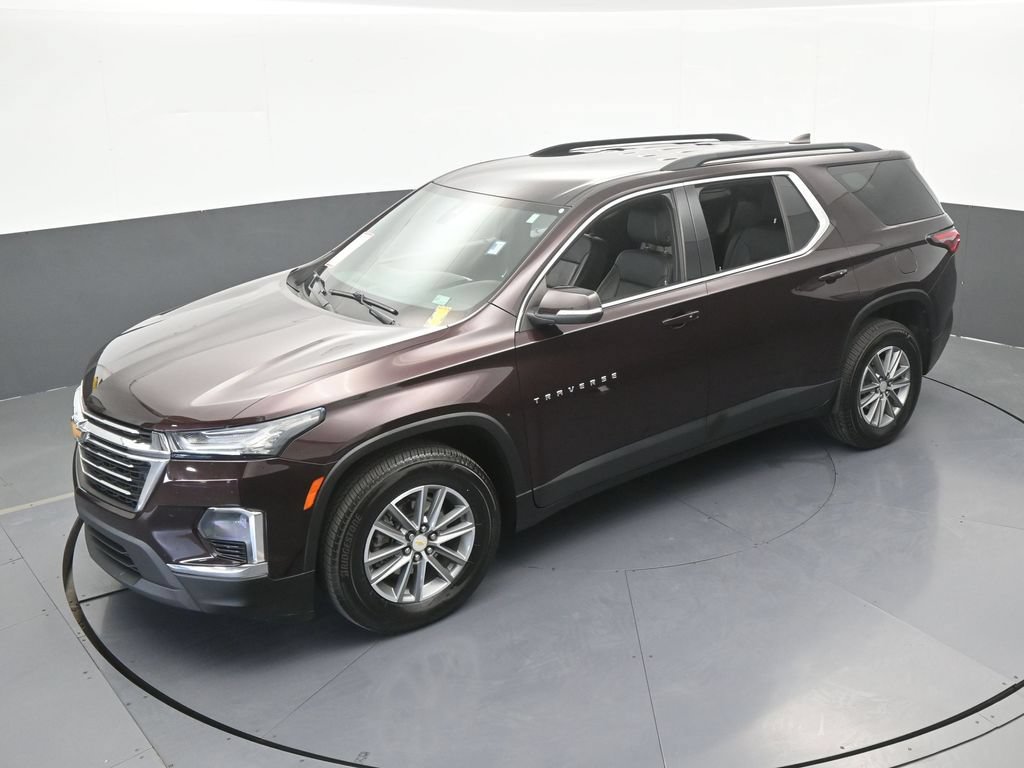 Used 2022 Chevrolet Traverse LT w/ LPO, Floor Liner Package FWD image 52