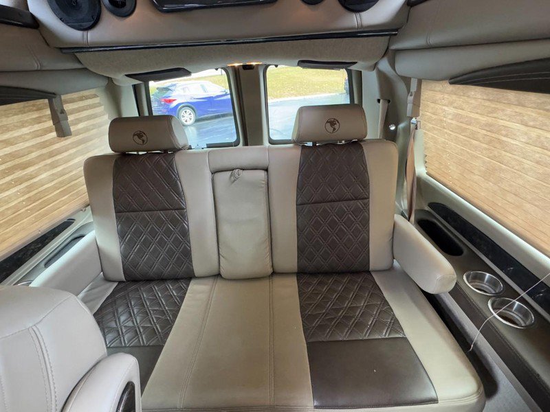 Used 2021 Chevrolet Express 3500 LS w/ Chrome Appearance Package image 15