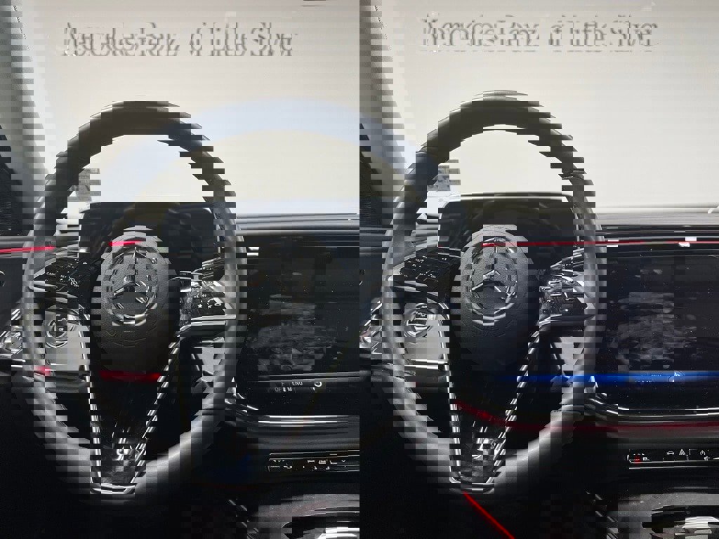 Used 2025 Mercedes-Benz E 350 4MATIC Sedan image 31