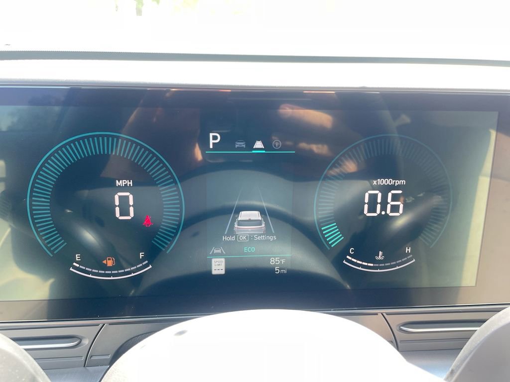 Certified 2026 Hyundai Kona SEL Sport AWD/4WD image 43