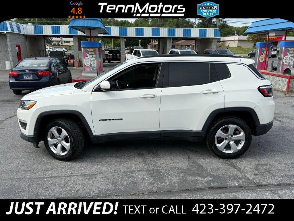 Used 2019 Jeep Compass Latitude w/ Popular Equipment Group AWD/4WD image 8