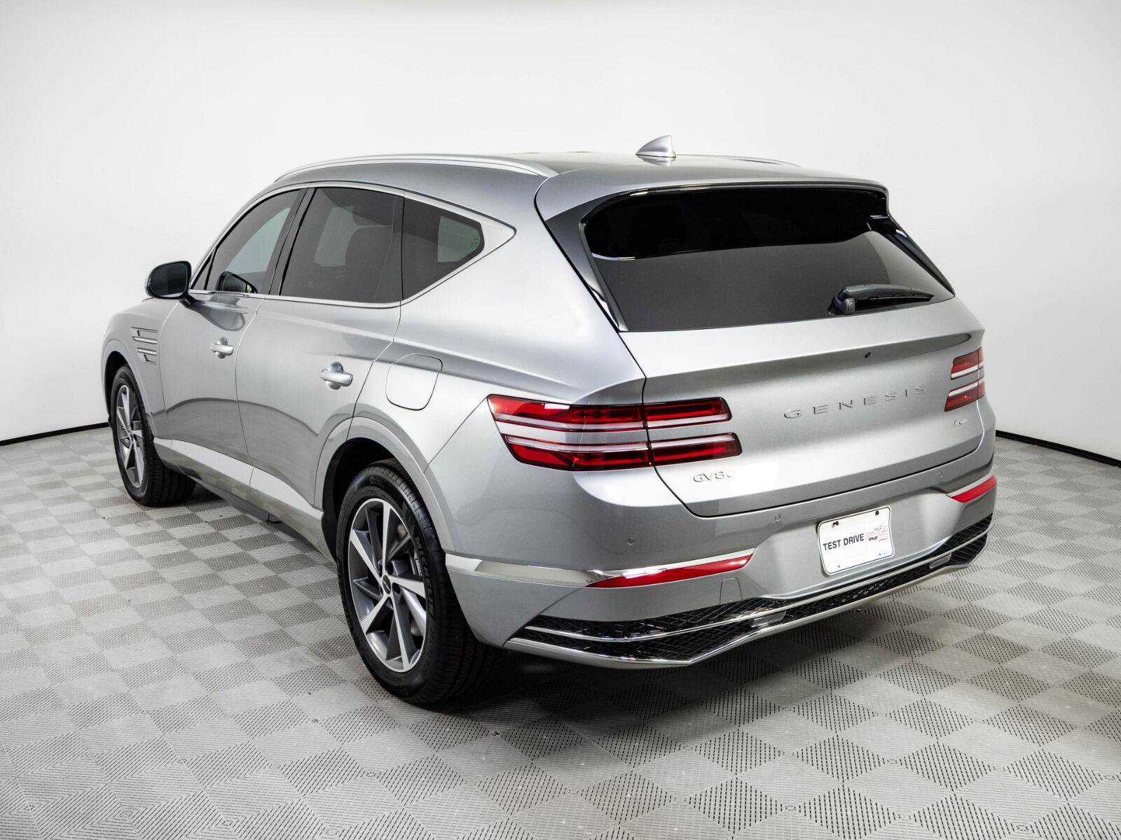 Used 2025 Genesis GV80 2.5T Select AWD/4WD image 3