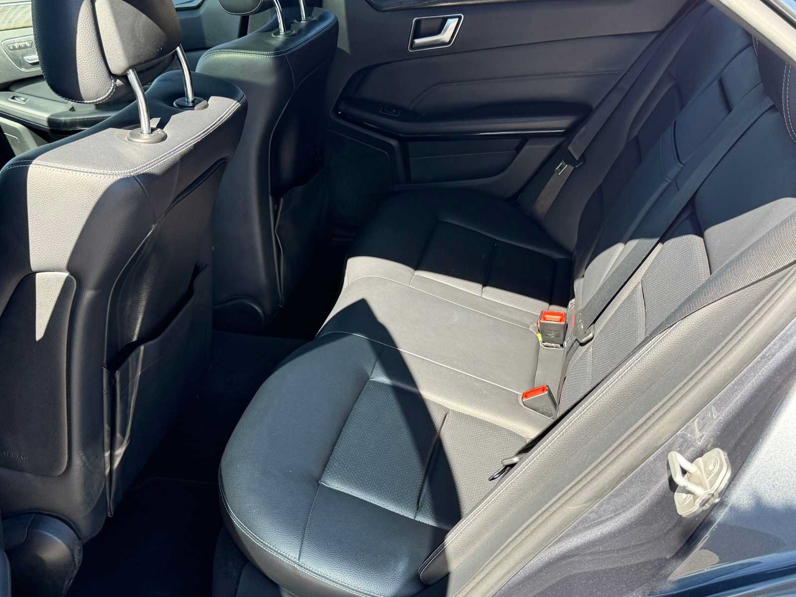 Used 2016 Mercedes-Benz E 350 Sedan image 24