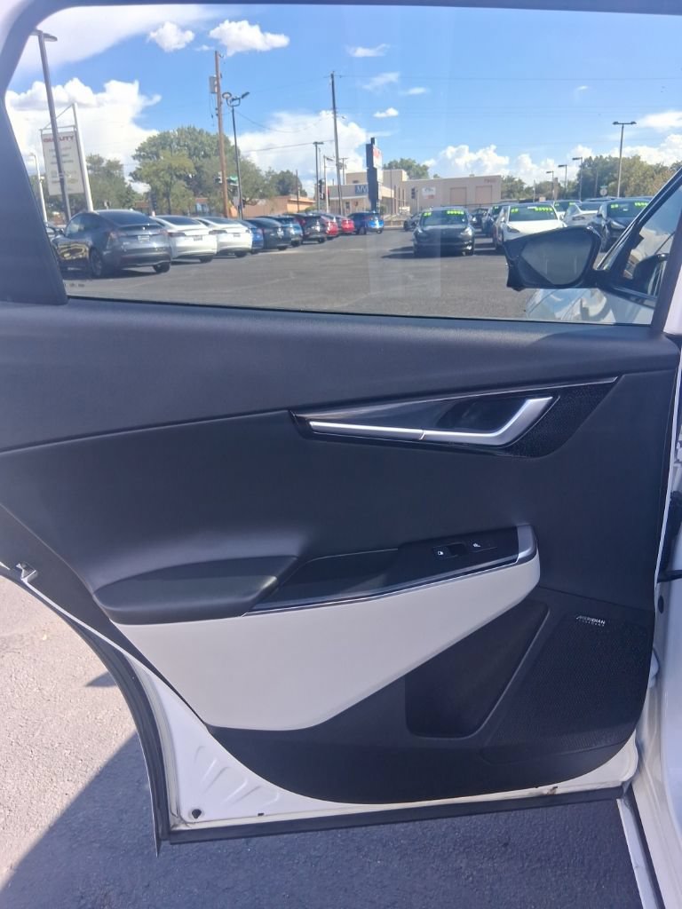 Used 2023 Kia EV6 GT-Line w/ GT-Line Suede Seat Package AWD/4WD image 12