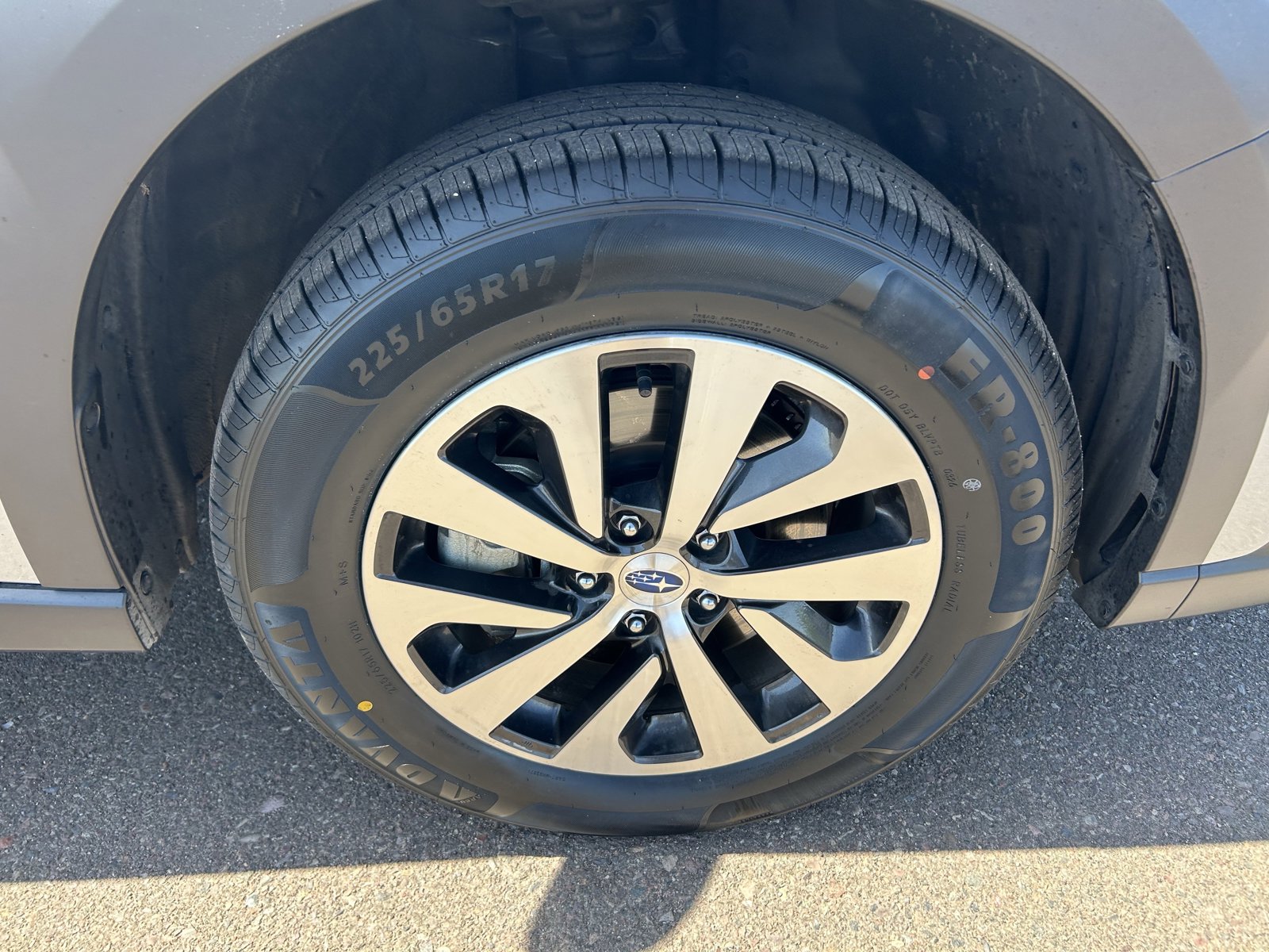 Used 2025 Subaru Outback Premium image 9