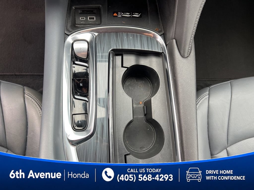 Used 2023 Buick Enclave Essence w/ Sport Touring Edition FWD image 35