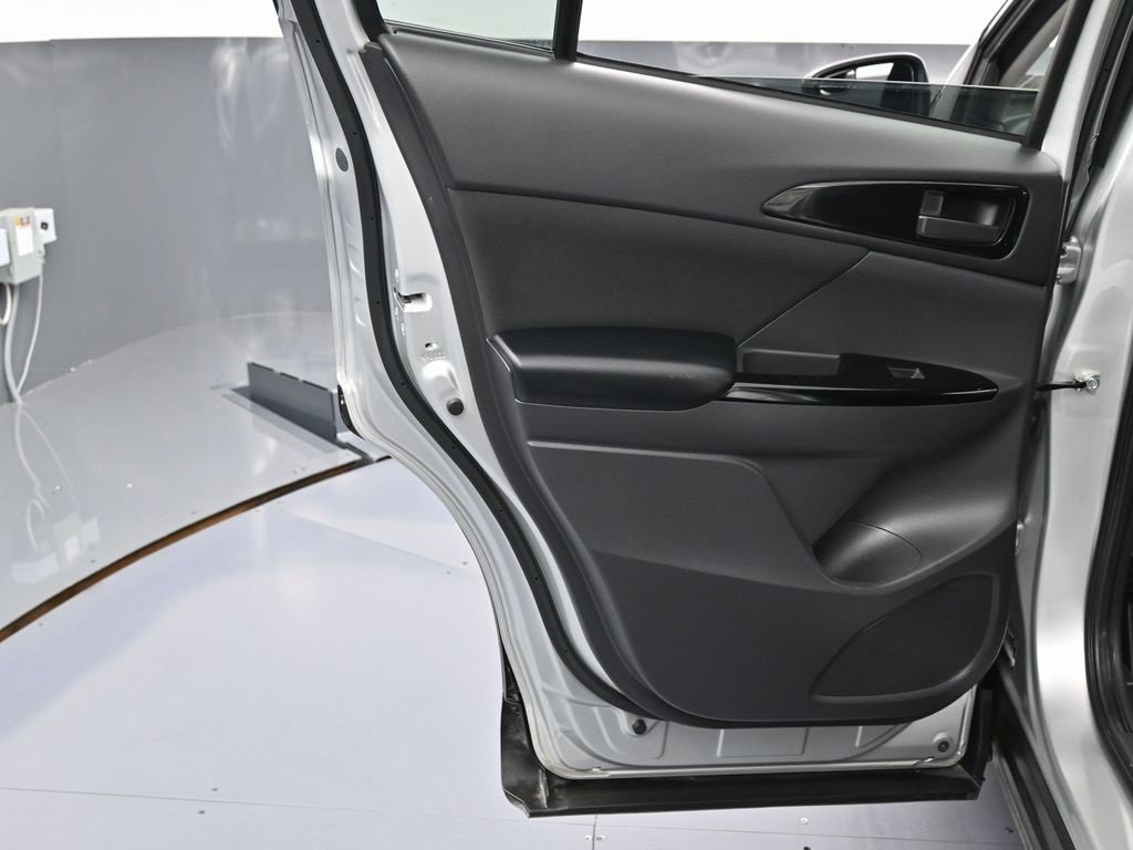Used 2025 Mitsubishi Eclipse Cross LE image 37