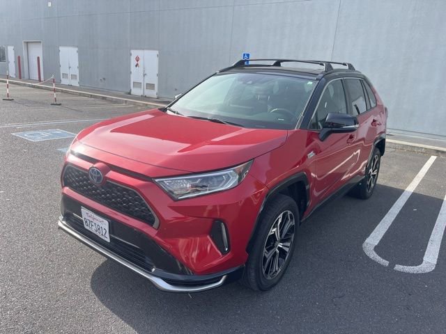 Used 2021 Toyota RAV4 XSE w/ Weather Package AWD/4WD image 3