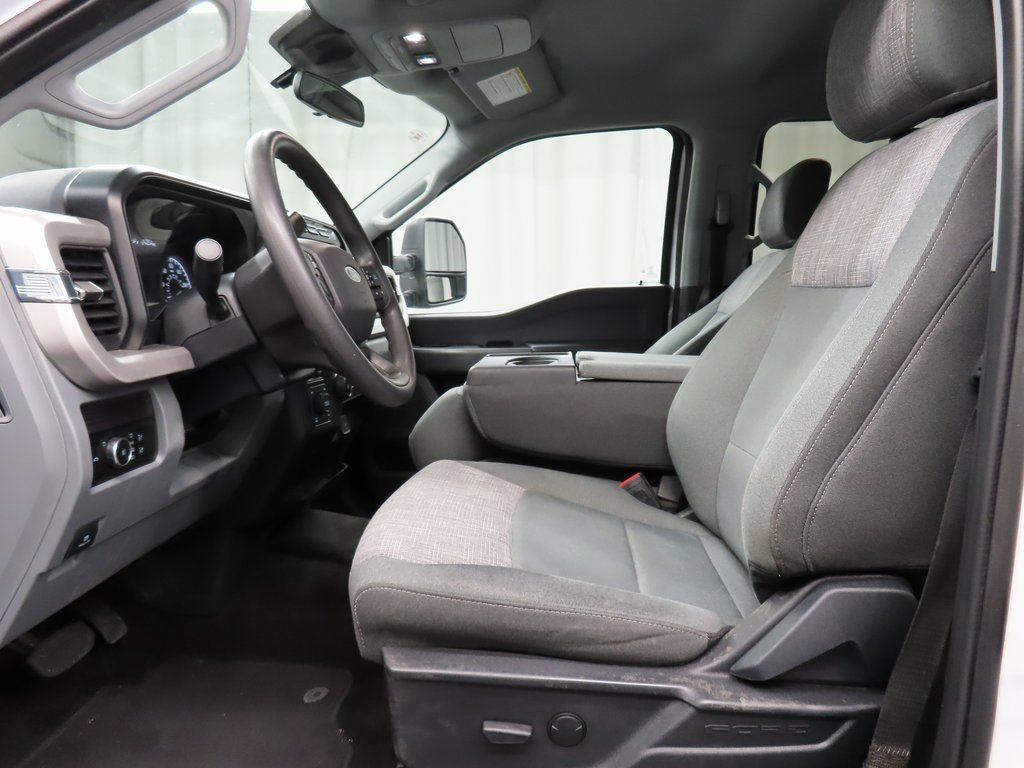 Used 2024 Ford F250 XLT image 9
