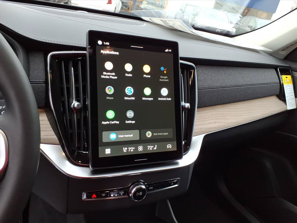 Certified 2026 Volvo XC90 B6 Plus w/ Protection Package Premier AWD/4WD image 18