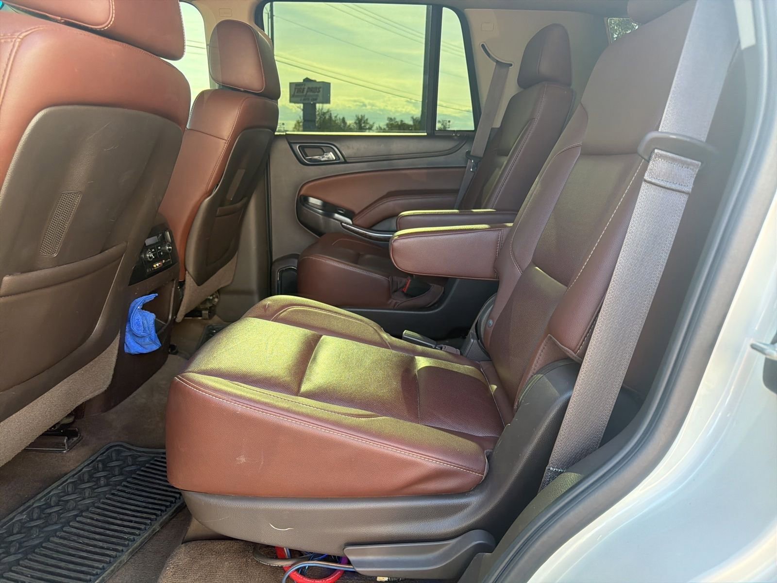 Used 2015 Chevrolet Tahoe LTZ AWD/4WD image 12