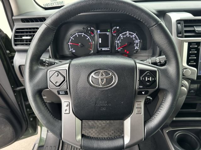 Used 2022 Toyota 4Runner Trail Special Edition AWD/4WD image 11
