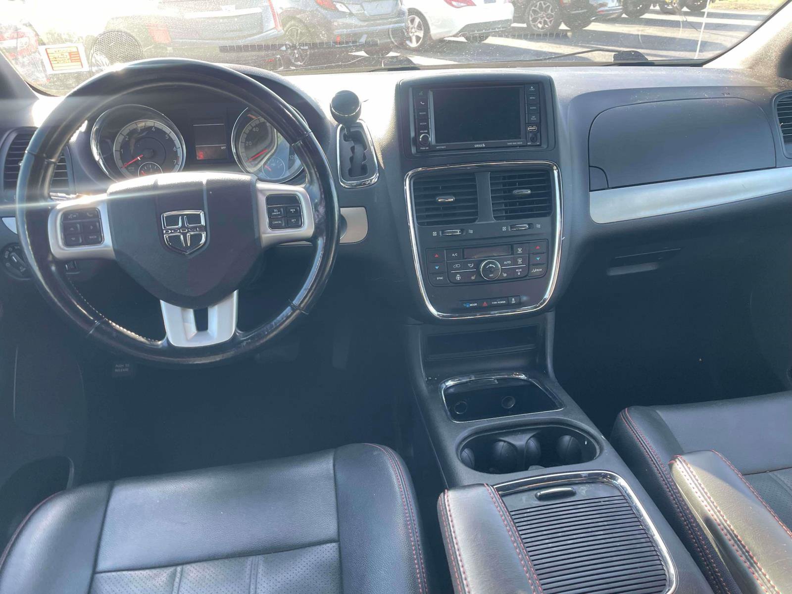 Used 2020 Dodge Grand Caravan GT image 8