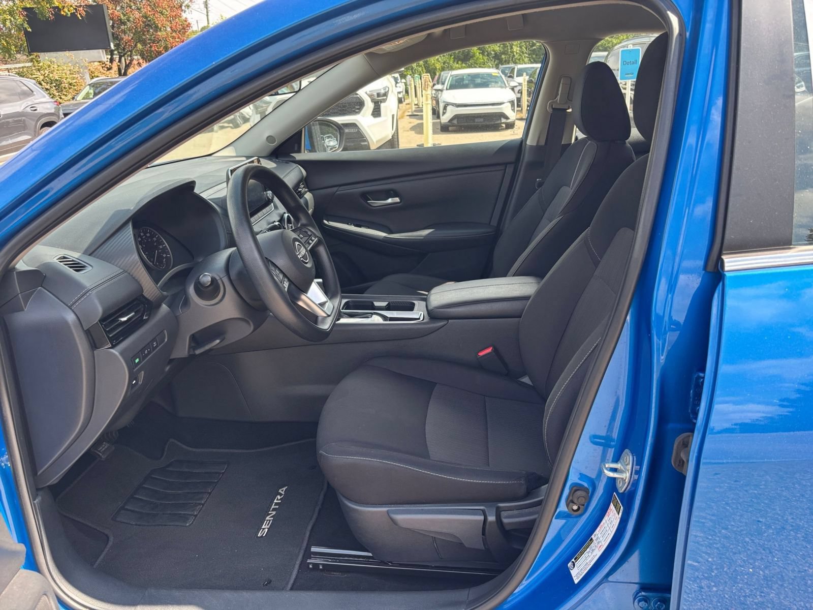 Used 2025 Nissan Sentra SV FWD image 24
