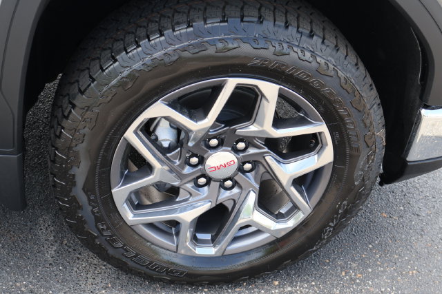 New 2026 GMC Sierra 1500 SLE w/ Preferred Package AWD/4WD image 27