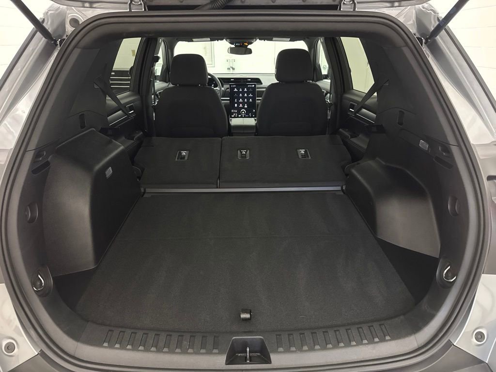 Used 2026 GMC Terrain Elevation w/ LPO, Floor Liner Package AWD/4WD image 7