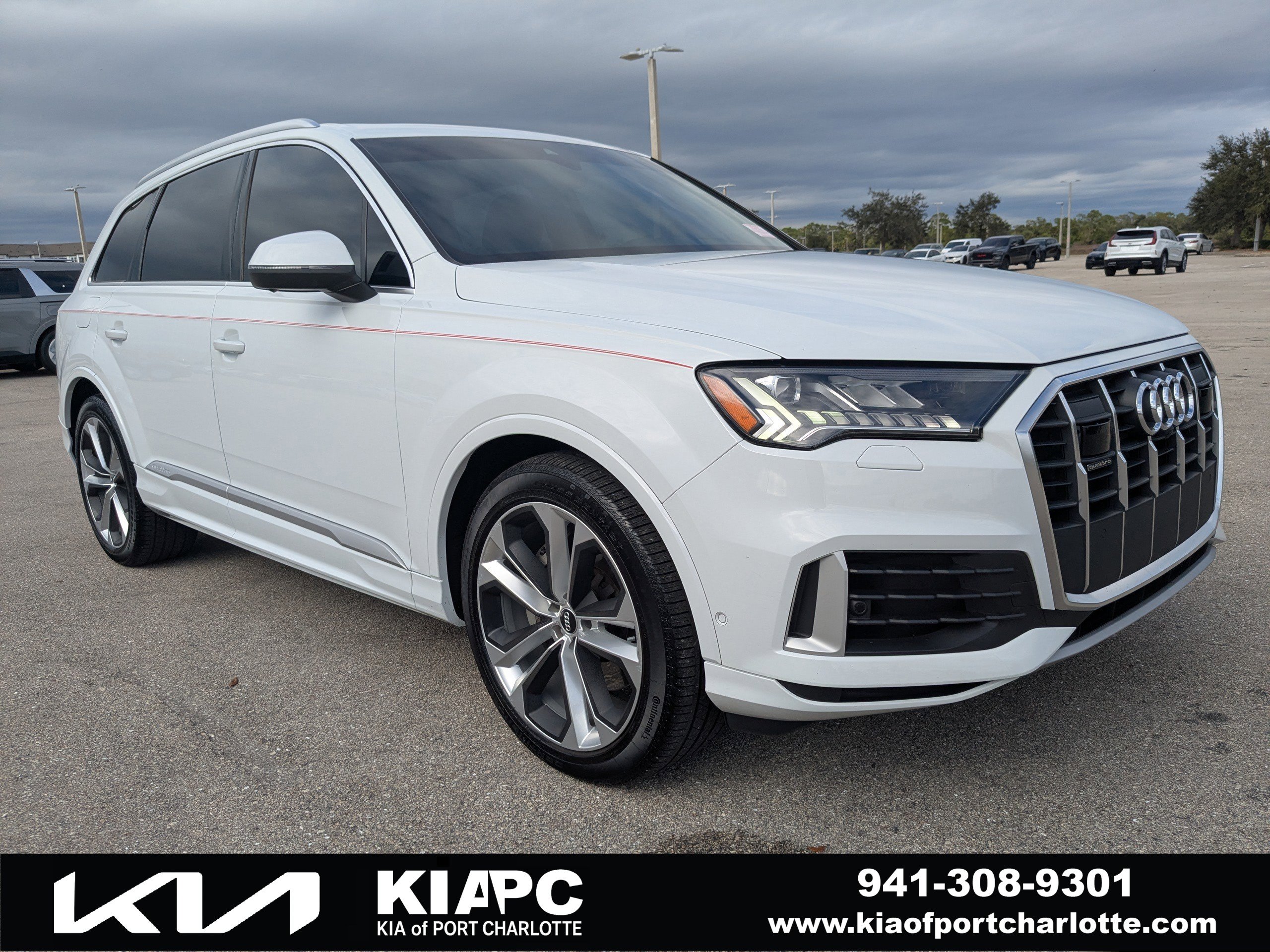 Used 2020 Audi Q7 3.0T Prestige image 1